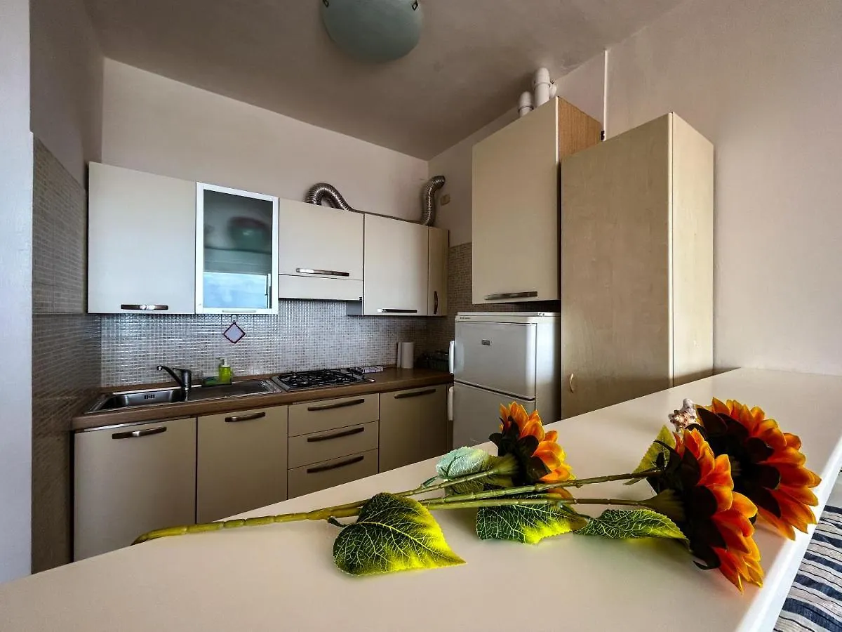 Casa Pinolo Monolocale Vista Mare Apartment Follonica 0*,  Italy